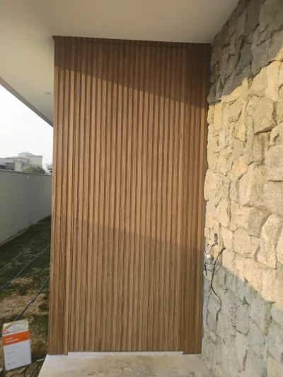 Portas de Madeira Maciça - Imagem 3